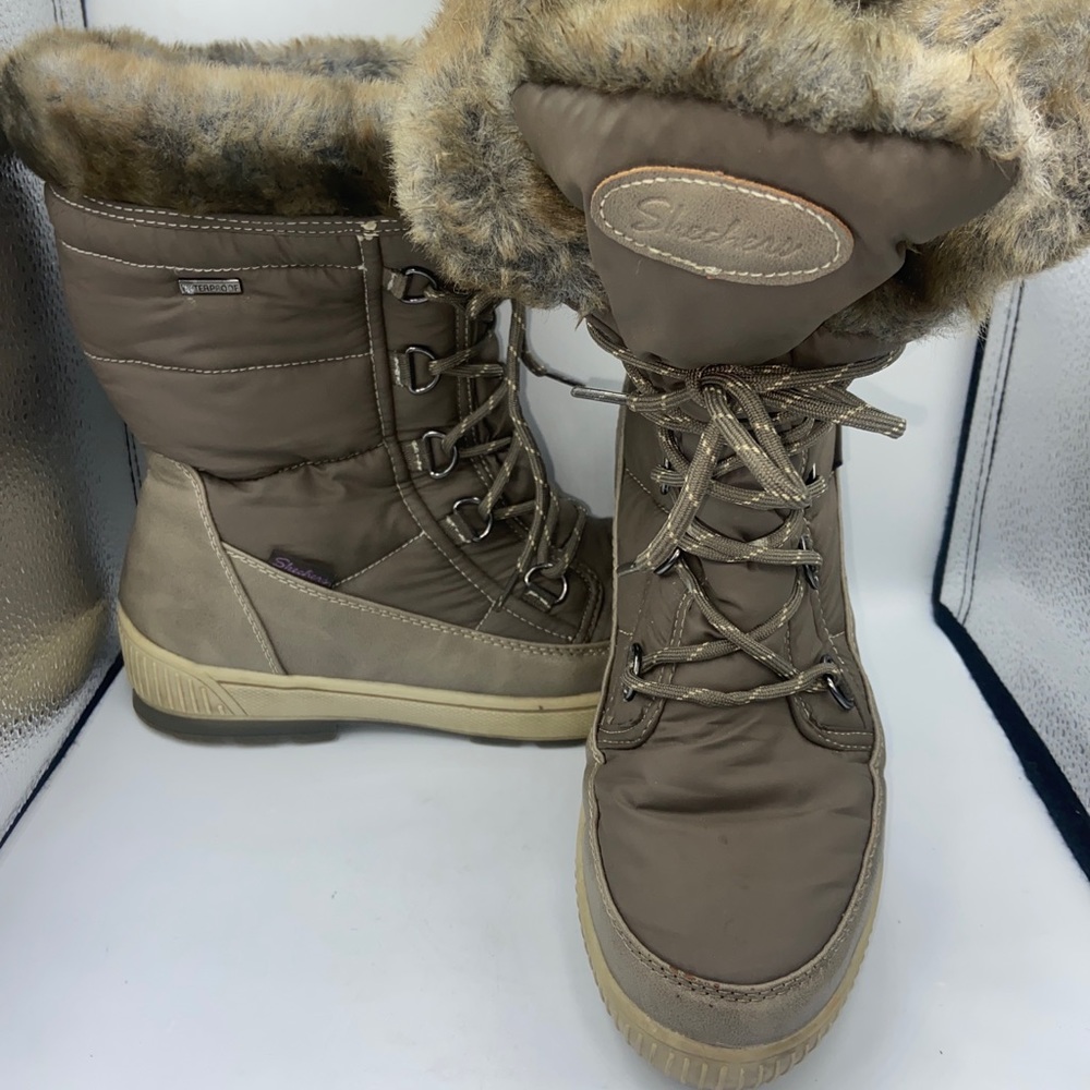 Skechers Woodland Bundle Up Womans Winter Boots Size 8 With Thinsulate